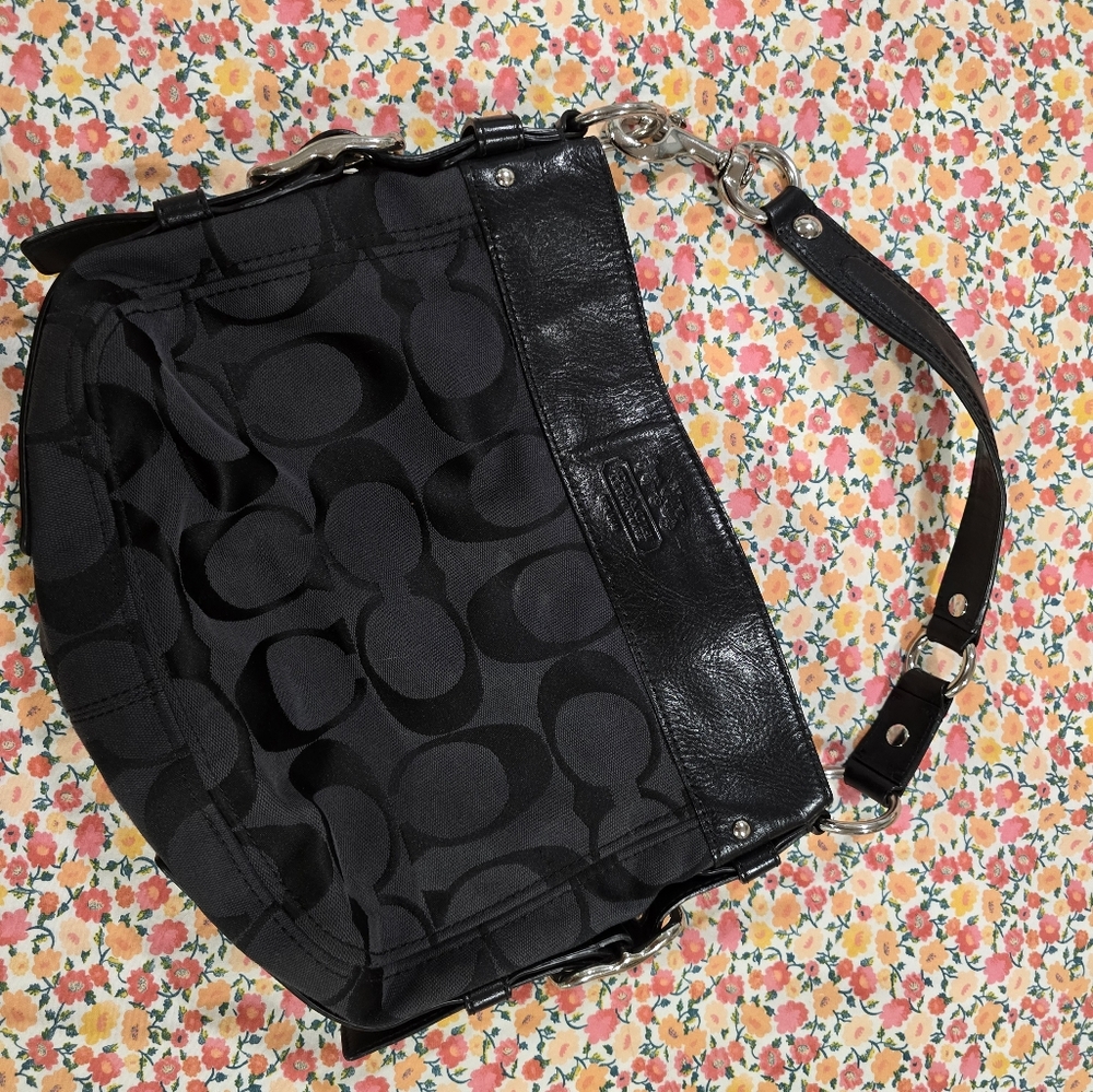 Coach y2K style should bag